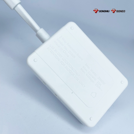 Ổ CHIA ĐIỆN GONEO Z030R – CHIA 3 ĐA NĂNG SIÊU GỌN – TIỆN LỢI – CHÍNH HÃNG