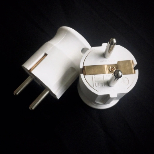 PHÍCH CẮM CÔNG SUẤT LỚN 10L5 – 4000W – CHÍNH HÃNG