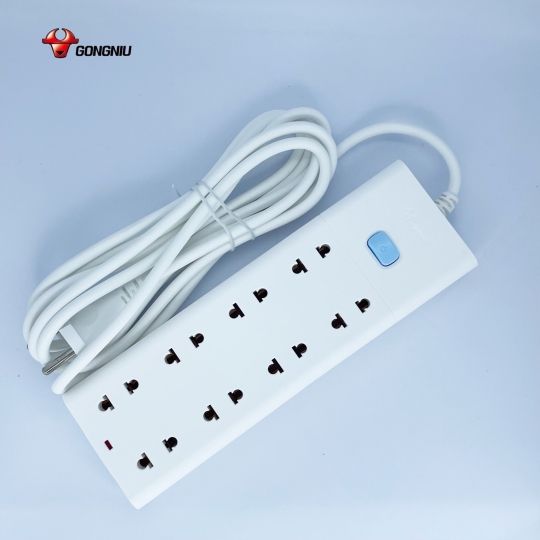 Ổ Cắm Chống Cháy GONEO Đa Năng 8 Ổ 1 Công Tắc 2500W – V1080