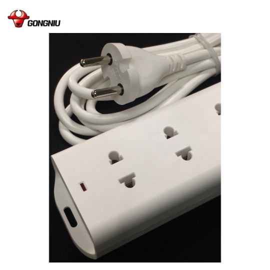 Ổ Cắm Điện Chống Cháy GONEO Đa Năng 4 Ổ 1 Công Tắc 2500W – V1040